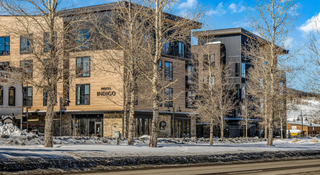 Hotel Indigo - Silverthorne by IHG, Забронировать Отель Диллон Горнолыжный курорт Вейл, рядом с The Colorado Angler