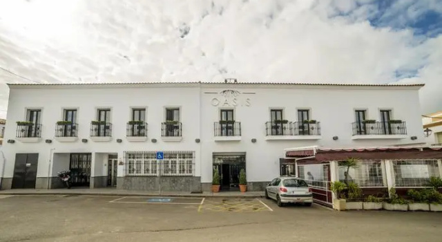 Hotel Oasis Familiar, Забронировать Отель Херес-де-лос-Кабальерос Badajoz Province