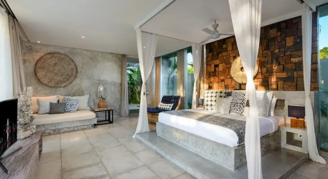 Вилла с 5 комнатами Lavish 5 Bed, Sleeps 10, Butler, Daily Breakfast