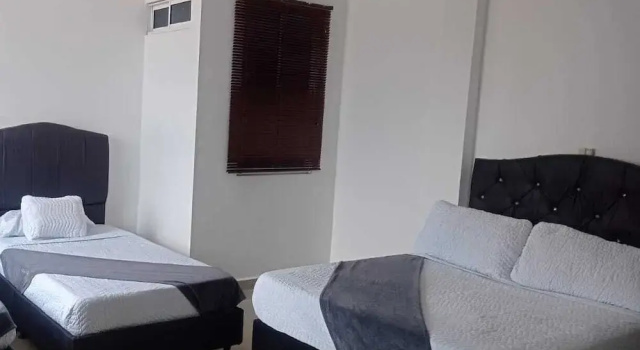 Трёхместный номер Economy Hotel JARDIN PLAZA BY SGH