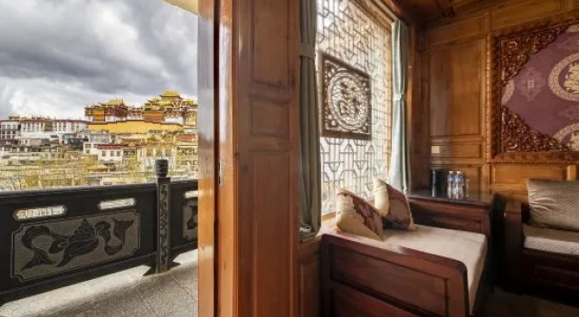 Люкс Songjing Bieyuan Homestay (Shangri-La Ganden Sumtseling Monastery)