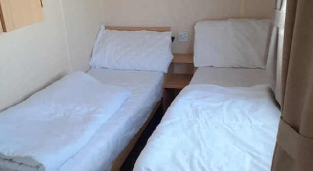 4 Bedroom Caravan on Golden Chapel St Leonards, Забронировать Дом для отпуска Чапел-Сент-Леонардс Линкольншир