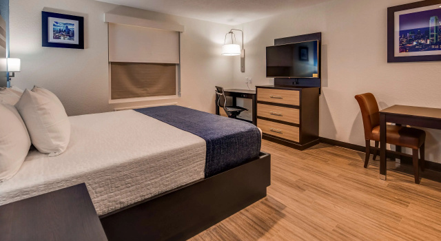 Двухместный номер Standard SureStay Plus Hotel by Best Western Humble