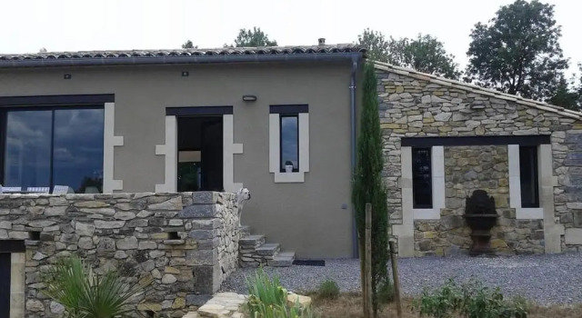 Au Fil de Soi, Rezerwuj Hotel Vezenobres Gard