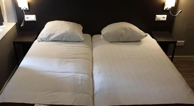 Двухместный номер Economy Hotel Manofa