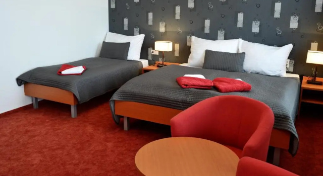 Трёхместный номер Standard Hotel Limba CTT