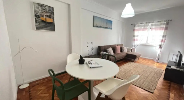 Апартаменты 92 Campolide Apartment by Trip2Portugal