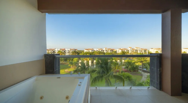 Апартаменты с 2 комнатами с балконом MareAzul Apartment 631 by Realty Group