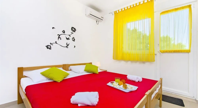 Apartments Pava, Забронировать Апартаменты/квартира Отели Ciovo Island с парковкой, Парковка