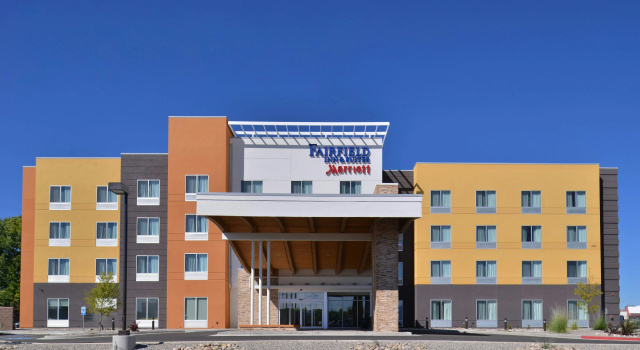 Fairfield Inn & Suites by Marriott Farmington, Varaa Hotelli Farmington New Mexico