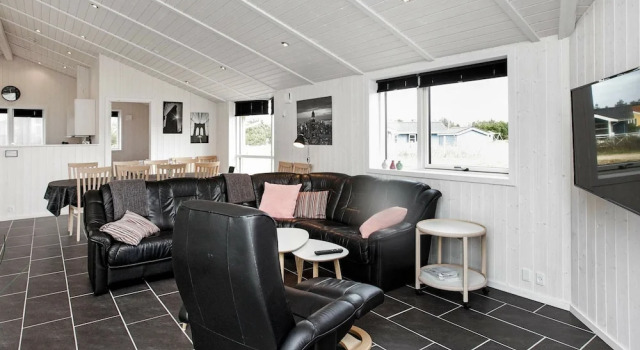 Cozy Holiday Home in Vejers Strand With Sea Nearby, Reservar Casa de férias Vejers Strand Syddanmark