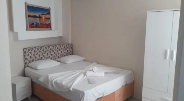 Трёхместный номер Standard Daisy Hotel