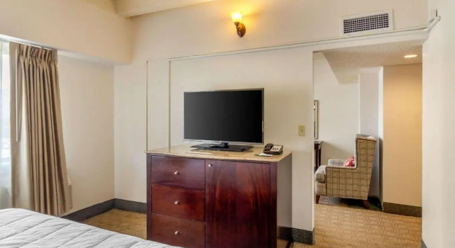 Люкс Inn at the Highland Denver Downtown