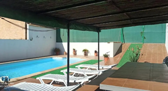 Коттедж Casa Cueva La Fuente