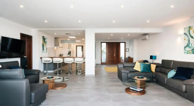 Luxury Los Mojones Villa Stunning Seaviews Large Terraces & Private Pool, Забронировать Вилла Виллы Тиас, Вилла