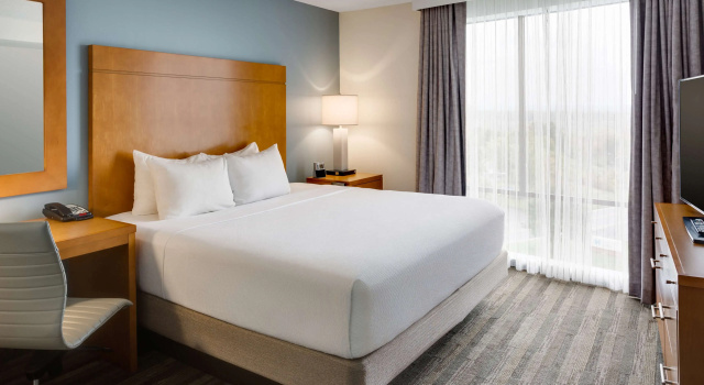Двухместный люкс c 1 спальней Hyatt House Hartford North/Windsor