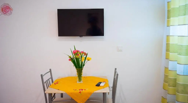 Apartments and Rooms Robi, Брондау Қонақ үй Strožanac Split Region