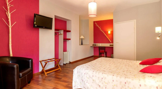 Logis Hôtel d'Angleterre, Rezervasyon Otel Saint-Calais 