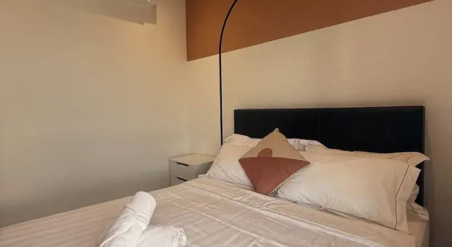 Апартаменты Standard Downtown Retreat 2BR at Neu Suites