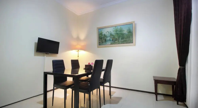 Люкс Hotel Grand Trisula Indramayu