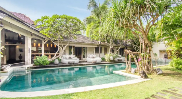 Villa Cinta Damai