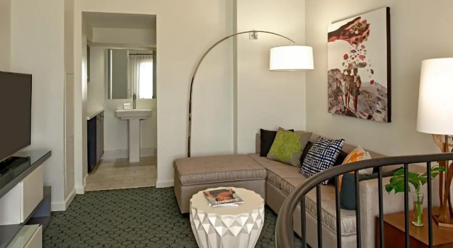 Двухместный лофт Executive Bi-Level c 1 комнатой с видом на город Hotel Colonnade Coral Gables, Autograph Collection