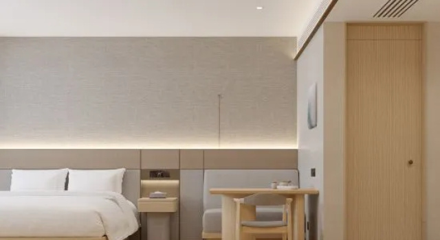 Люкс Deluxe JI Hotel