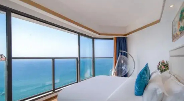 Люкс Luxury Xunliao Bay Panoramic Seaview Holiday Apartment