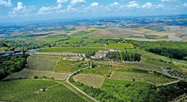 Коттедж Colle al Matrichese - Historic Winery