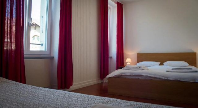Hotel Restaurant La Poste, Забронировать Отель Сен-Серг Jura Mountains
