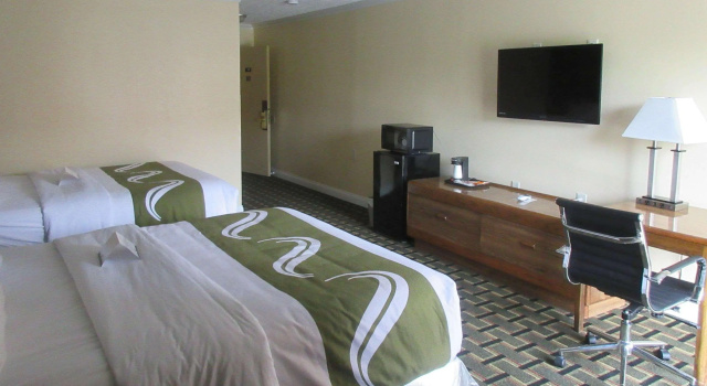 Quality Inn Harrodsburg, Забронировать Отель Харродсберг Bourbon Trail Kentucky