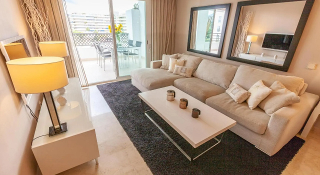 Brand New Apartment at Terrazas de Banús, Забронировать Апартаменты/квартира Отели Марбелья с парковкой, рядом с Roman Villa of Rio Verde, Парковка