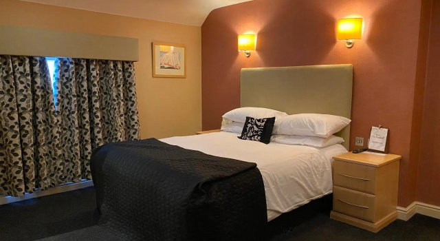 The Windmill Inn, Rezervați Bed and Breakfast Knutsford Cheshire
