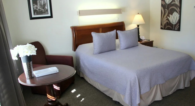 Двухместный номер Superior All Seasons Inn Corp