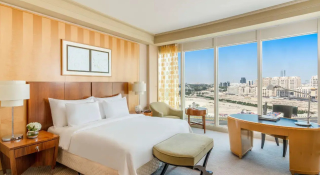 Номер Deluxe Mövenpick Hotel Al Khobar