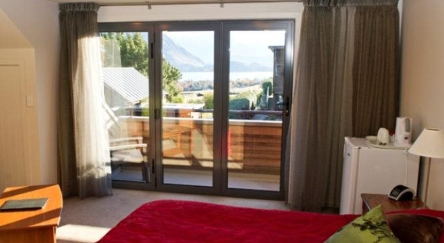 Tin Tub Luxury Lodge, Забронировать Отель Отели Ванака 5 звезд, 5*