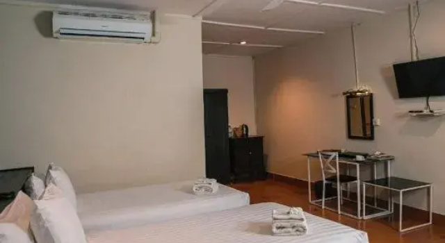Трёхместный семейный номер Standard Pakse hotel & Restaurant