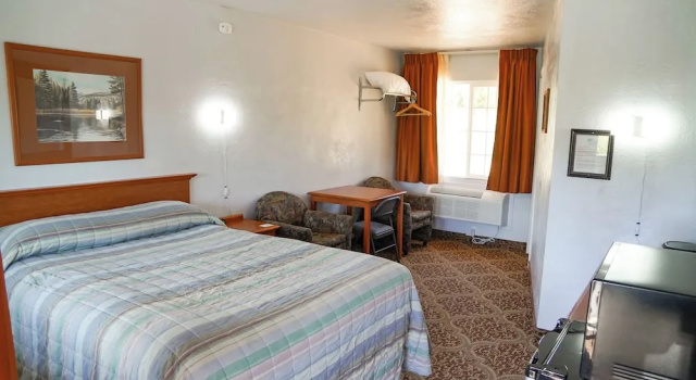 Двухместный номер Standard Swiss Holiday Lodge