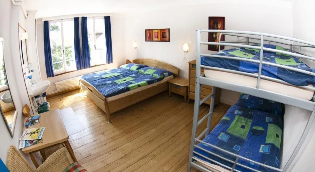 Happy Inn Lodge, Забронировать Отель Отели Интерлакен с парковкой, Парковка