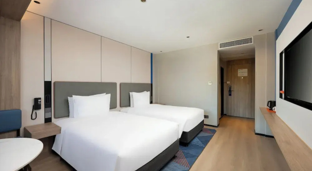 Четырёхместный номер Standard Holiday Inn Express Suzhou City Center by IHG