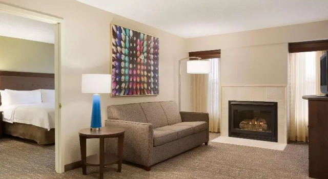 Номер Standard Homewood Suites by Hilton Toledo-Maumee