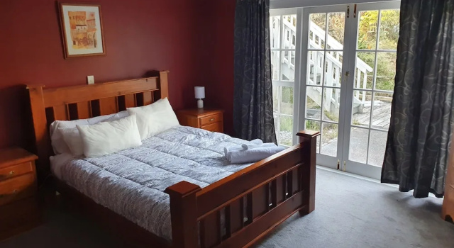 Koromatua Homestead, Забронировать Отель Отели Вайкато с парковкой, Парковка