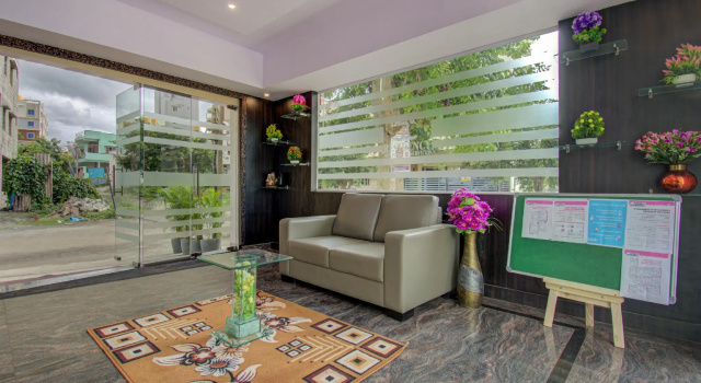 CAPITAL O73565 J J Global Residency, Забронировать Отель Tāvarikere штат Карнатака