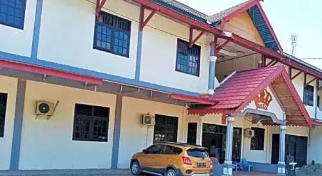 Hotel Ratu Sarolangun, Забронировать Отель Саролангун Суматра