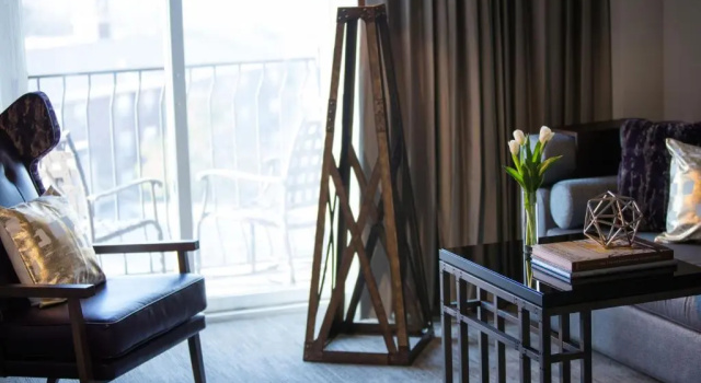 Номер Standard Renaissance Waterford Oklahoma City Hotel