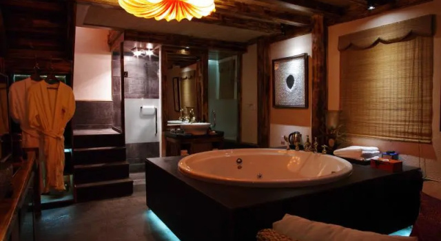 Люкс Lijiang Spiritual Utopia Hotel