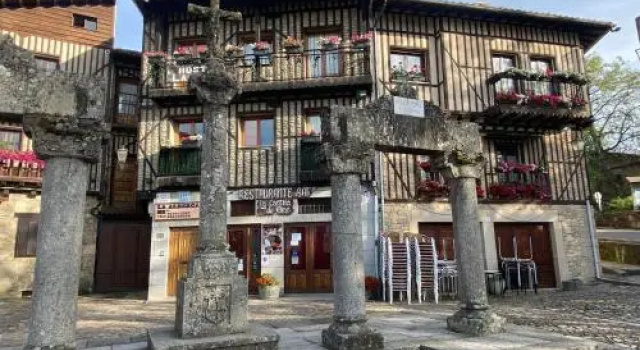 Hostal La Alberca, Забронировать Гостевой дом Ла-Альберка Sierra de Francia