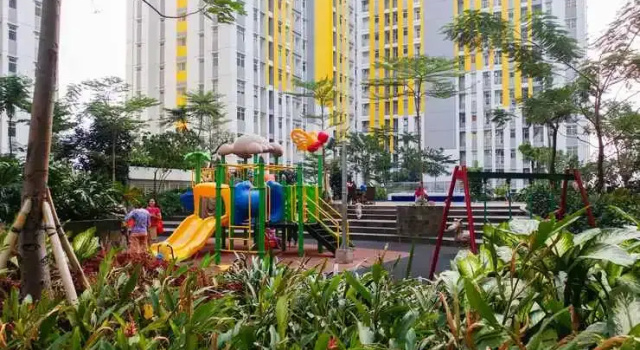 2BR Clean Apartment at Springlake Summarecon By Travelio, Boek Appartement Bekasi West Java