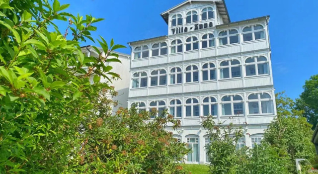 Sassnitz - Villa Anna Villa Anna App 32, Book Villa Rügen Villas, Villa