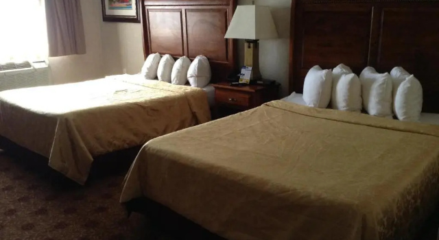 Двухместный номер Standard Hamilton Inn Select Beachfront Mackinaw City